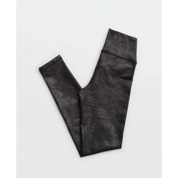 OFFLINE By Aerie Hugger Crackle black Crossover Legging women's medium - Picture 7 of 12
